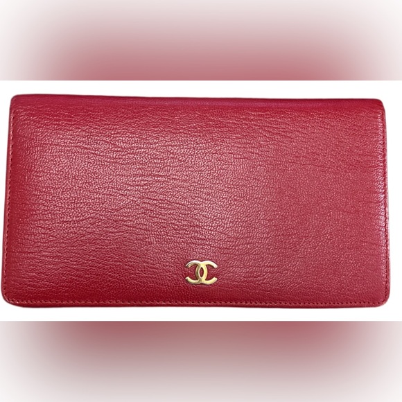 Chanel Red Leather Wallet Luxurious Textured Finish🔥🔥 - Picture 1 of 8